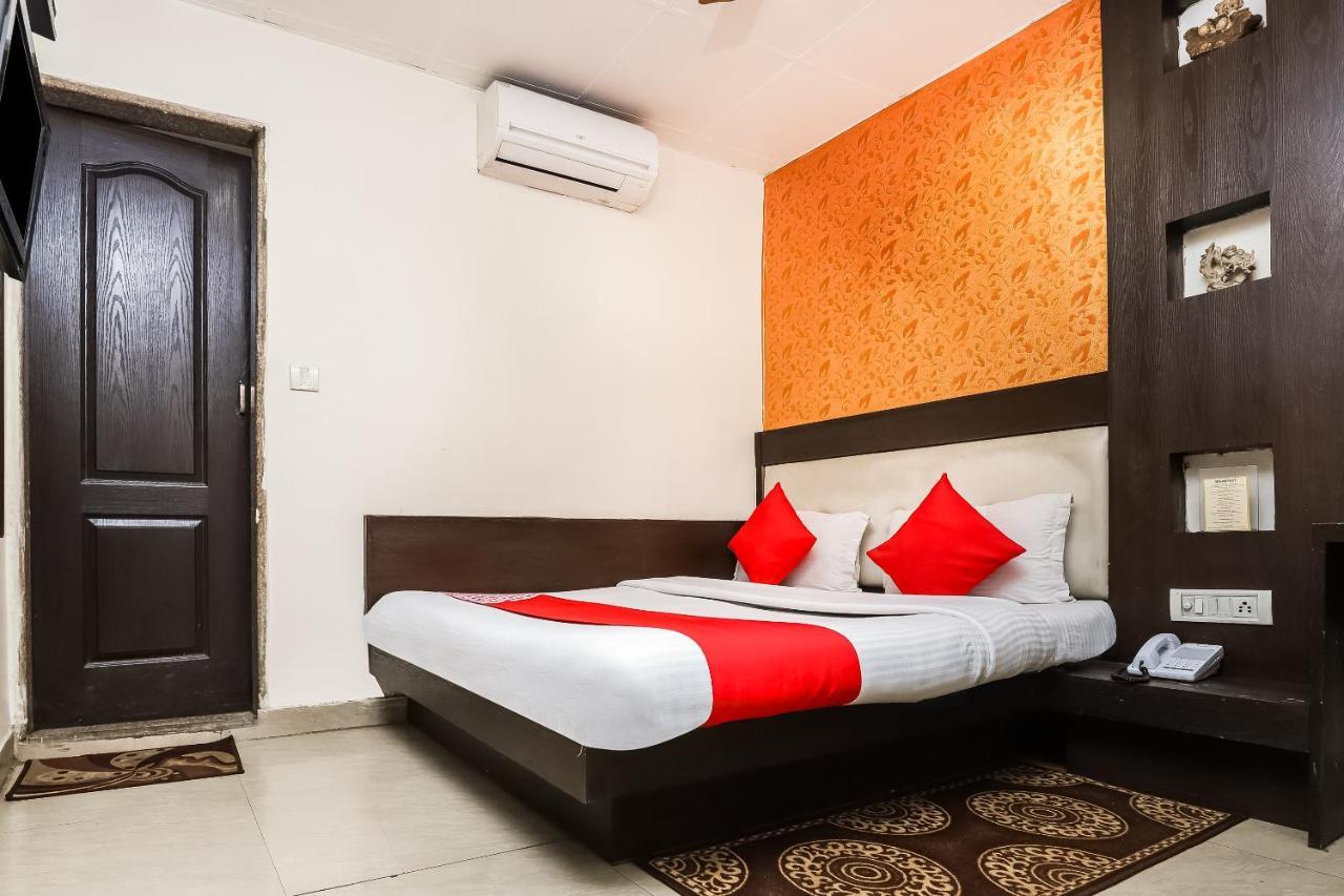 Hotel Shiv Palace Νέο Δελχί Εξωτερικό φωτογραφία