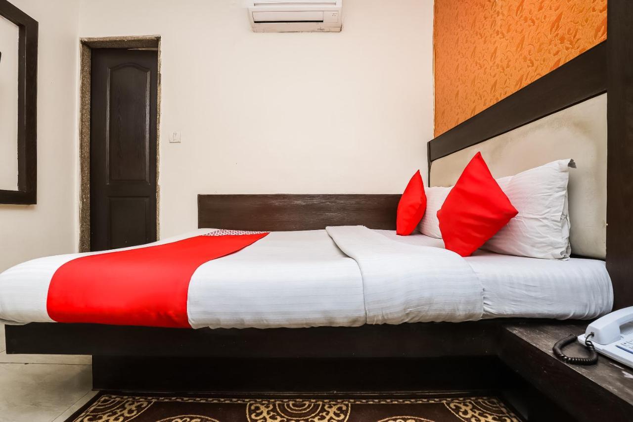 Hotel Shiv Palace Νέο Δελχί Εξωτερικό φωτογραφία