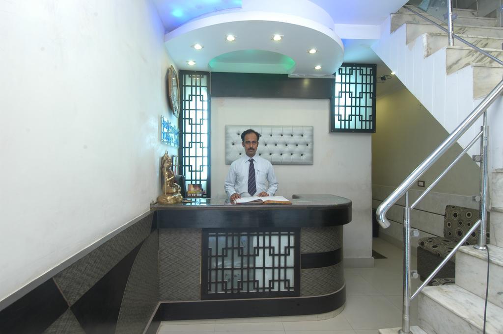 Hotel Shiv Palace Νέο Δελχί Εξωτερικό φωτογραφία
