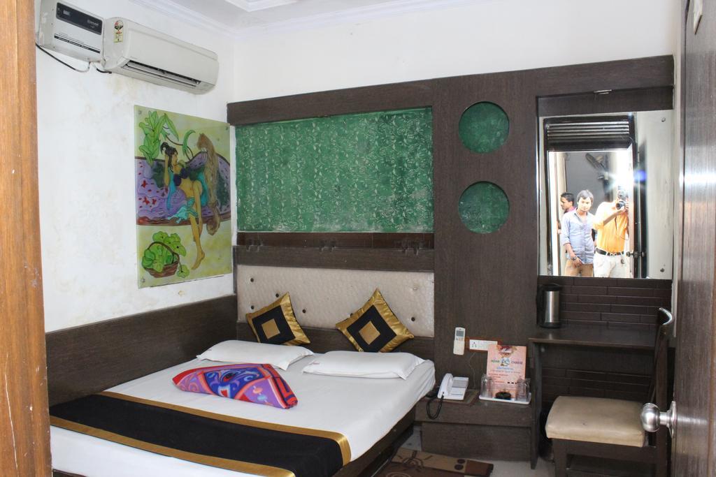 Hotel Shiv Palace Νέο Δελχί Εξωτερικό φωτογραφία